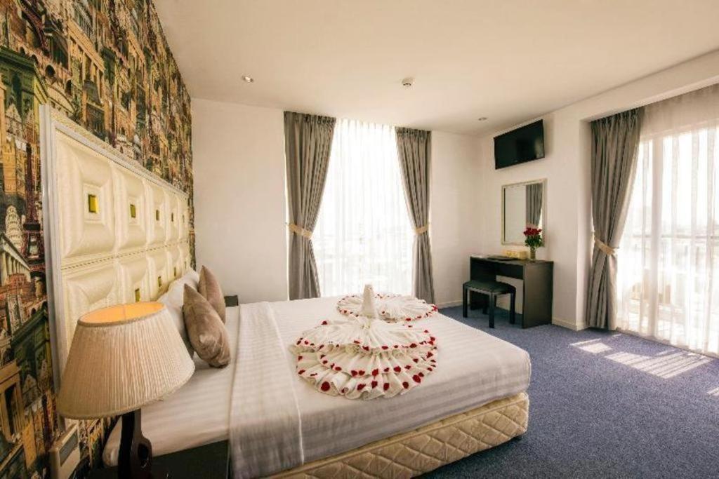 Golden Crown Hotel Saigon Ho Chi Minh City Bagian luar foto