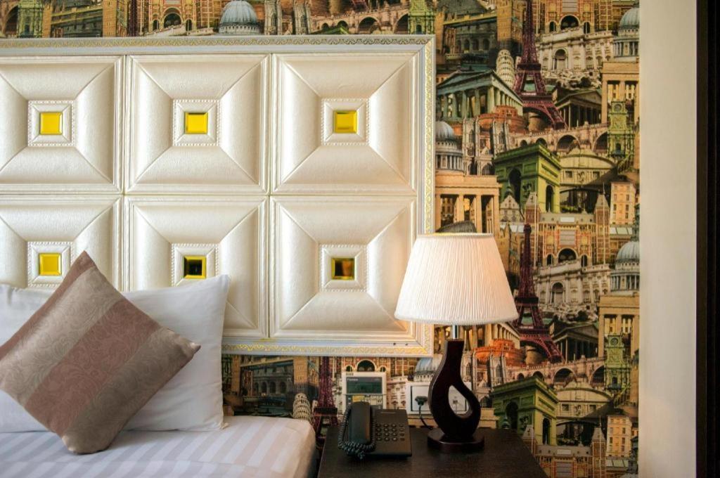 Golden Crown Hotel Saigon Ho Chi Minh City Bagian luar foto